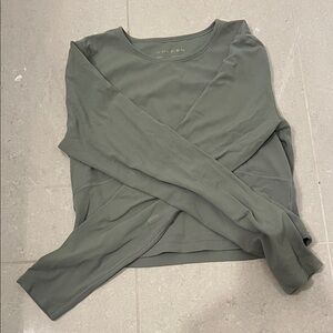 Aritzia Tna golden athletic longsleeve shirt